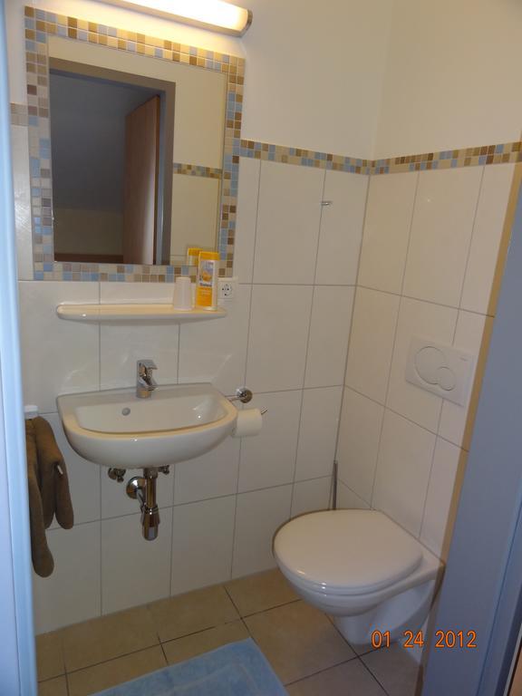Pension Alram Hof Эггенфельден Экстерьер фото